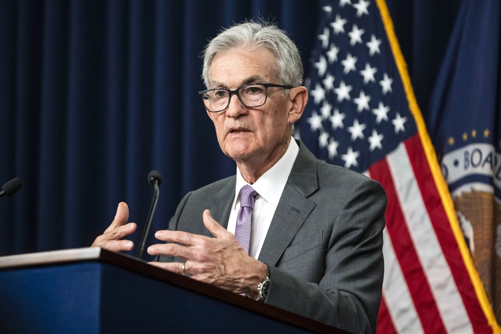 Fed Chair Powell Boosts Expectations of US Rate Cut: Analyzing the Impact on Markets, Jobs, and Your Wallet